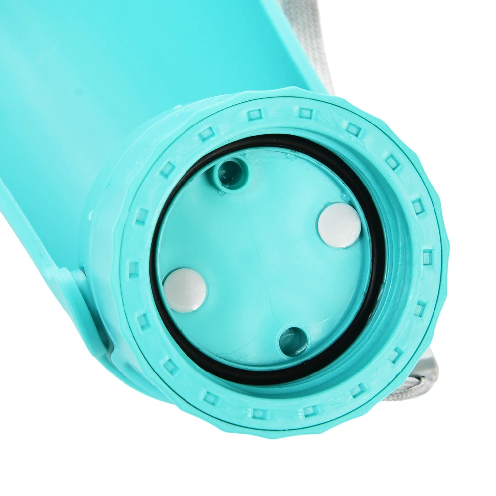 Portable Water Bottle for Dogs and Cats.  Leak Proof and High Capacity.