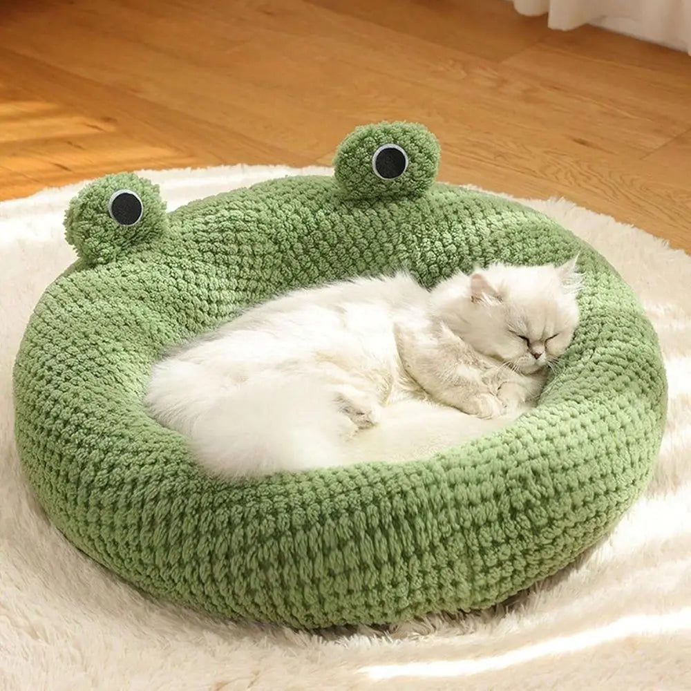 Pet Bed Suitable for Cats and Dogs.  Breathable, Plush, Cute and Warm.