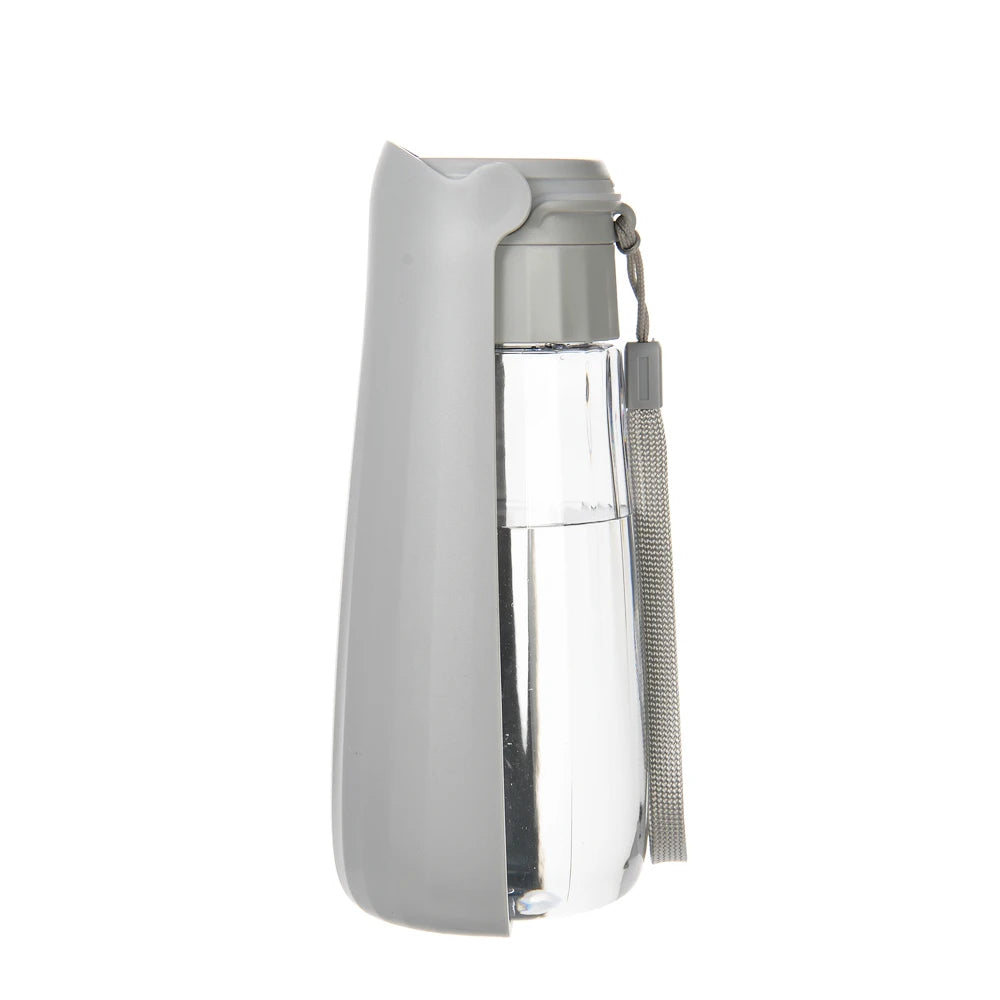Portable Water Bottle for Dogs and Cats.  Leak Proof and High Capacity.