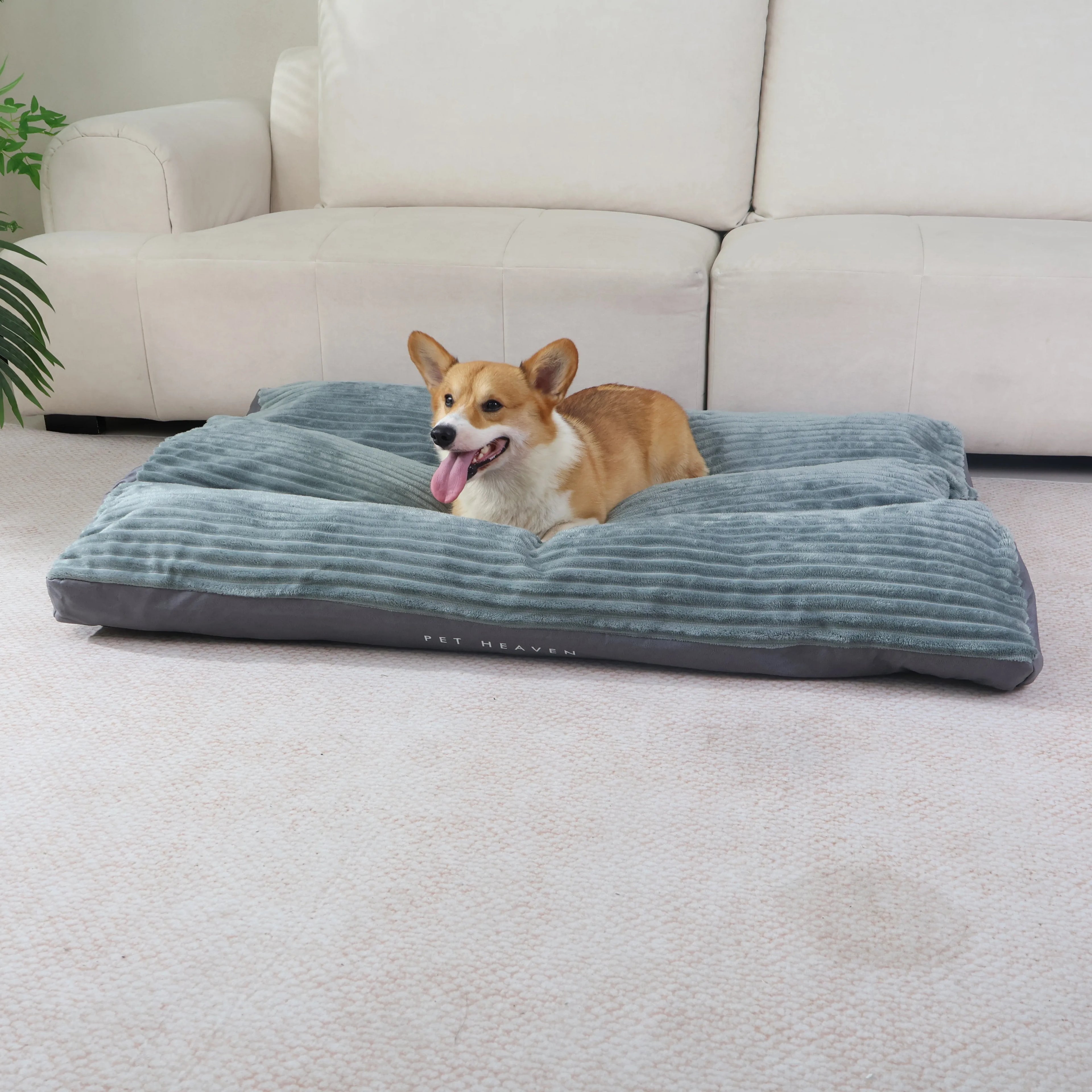 XXL Dog Bed Kennel Extra Thickened Deluxe Bed.  Four-Season Use.