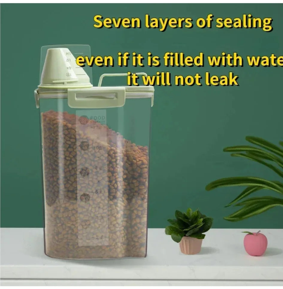Pet Food Plastic Storage Container with Measuring Cup.