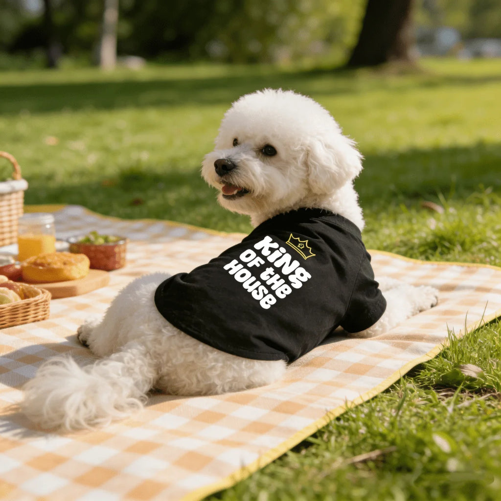 Printed T-shirt, soft four season cat and dog round neck short sleeved shirt.