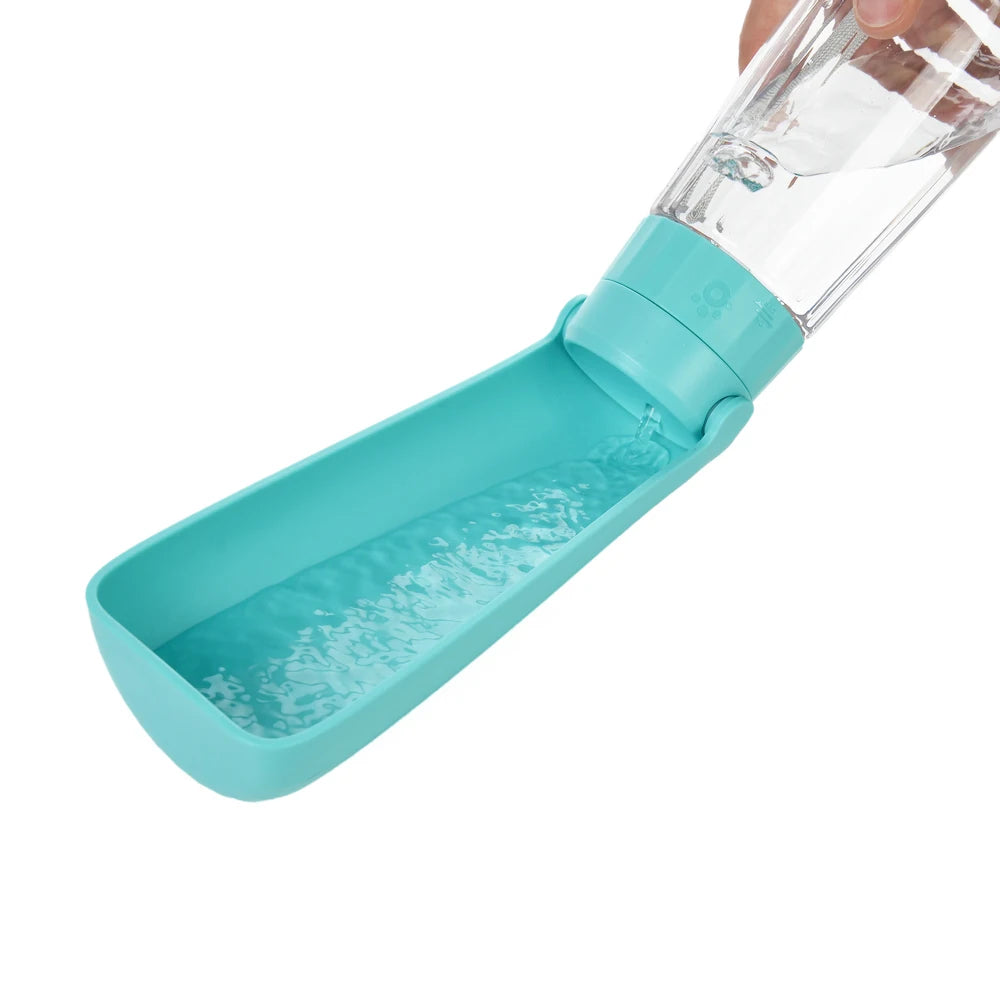Portable Water Bottle for Dogs and Cats.  Leak Proof and High Capacity.