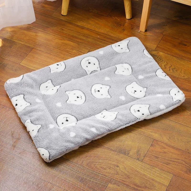 Thick Cat Mat Breathable Flannel Cat Sleeping Mat.  Soft Dog Cushion for Small Dog;  Winter Warm Cat Blanket.