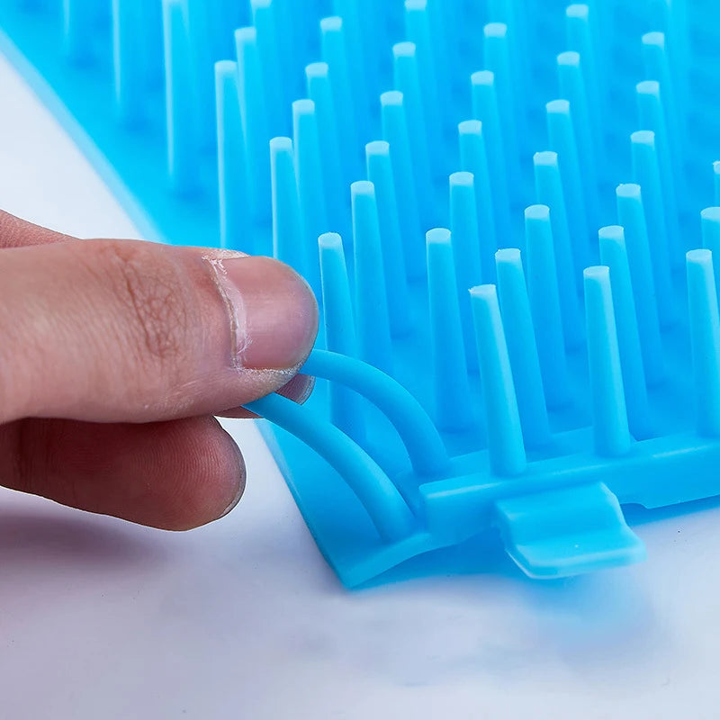 Dog Paw Cleaner Cup Soft Silicone Combs.