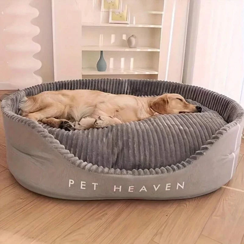 Luxury Dog Bed/Kennel Bed - Plush, Bite-Resistant, Stain-Resistant, Maximum Comfort.