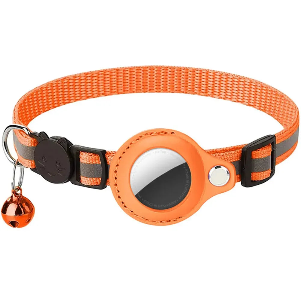 Reflective Cat Collar with Apple Air-Tag Holder Adjustable and Stylish Design for Kitten Safety.