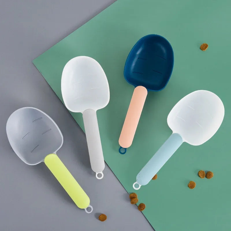 Pet Food Shovel with Sealing Bag Clip.  Handle Has Clip Built into it. For Dog and Cat Dry Food.
