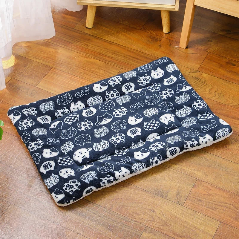 Thick Cat Mat Breathable Flannel Cat Sleeping Mat.  Soft Dog Cushion for Small Dog;  Winter Warm Cat Blanket.