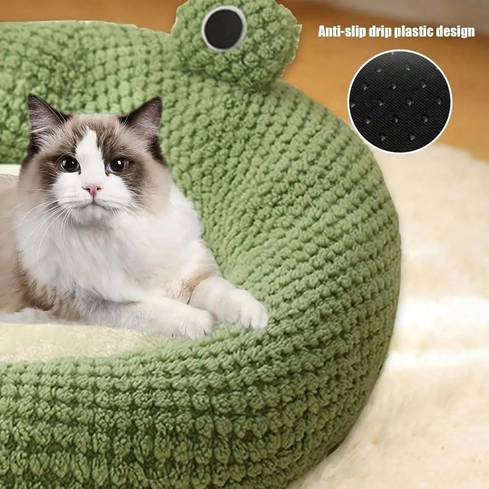 Pet Bed Suitable for Cats and Dogs.  Breathable, Plush, Cute and Warm.