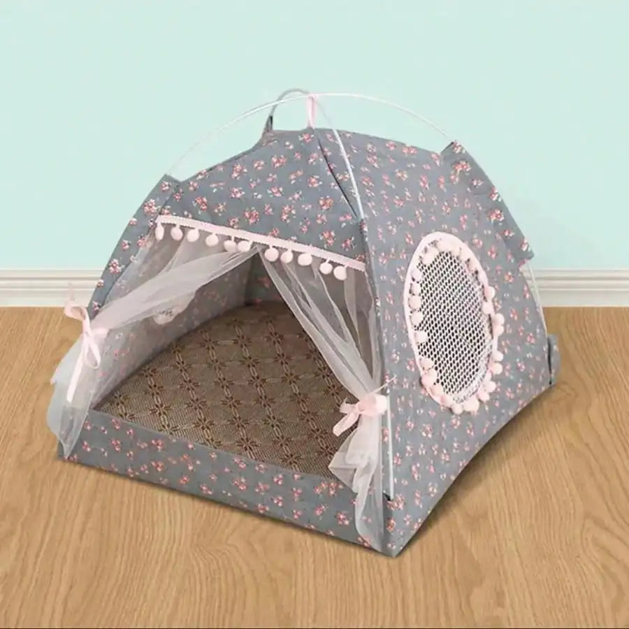 Princess Style Pet Tent Bed, Suitable For Cats and Small Dogs, Comfortable Soft Breathable Thin Cooling Sunshade Design, Machine Washable, Indoor and Outdoor Use.