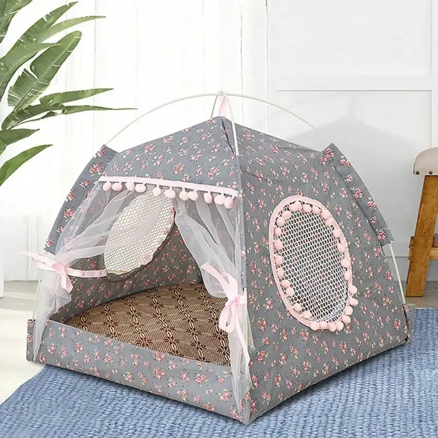Princess Style Pet Tent Bed, Suitable For Cats and Small Dogs, Comfortable Soft Breathable Thin Cooling Sunshade Design, Machine Washable, Indoor and Outdoor Use.