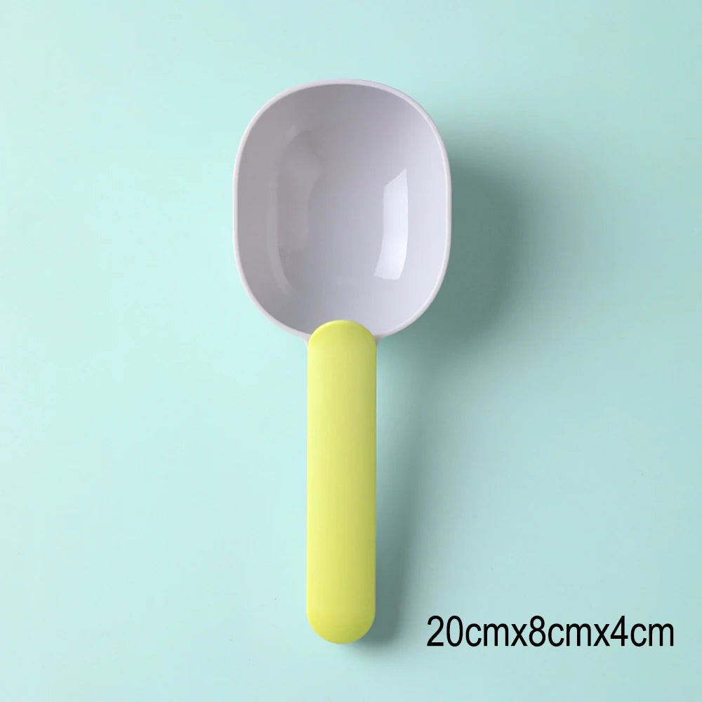 Pet Food Shovel with Sealing Bag Clip.  Handle Has Clip Built into it. For Dog and Cat Dry Food.